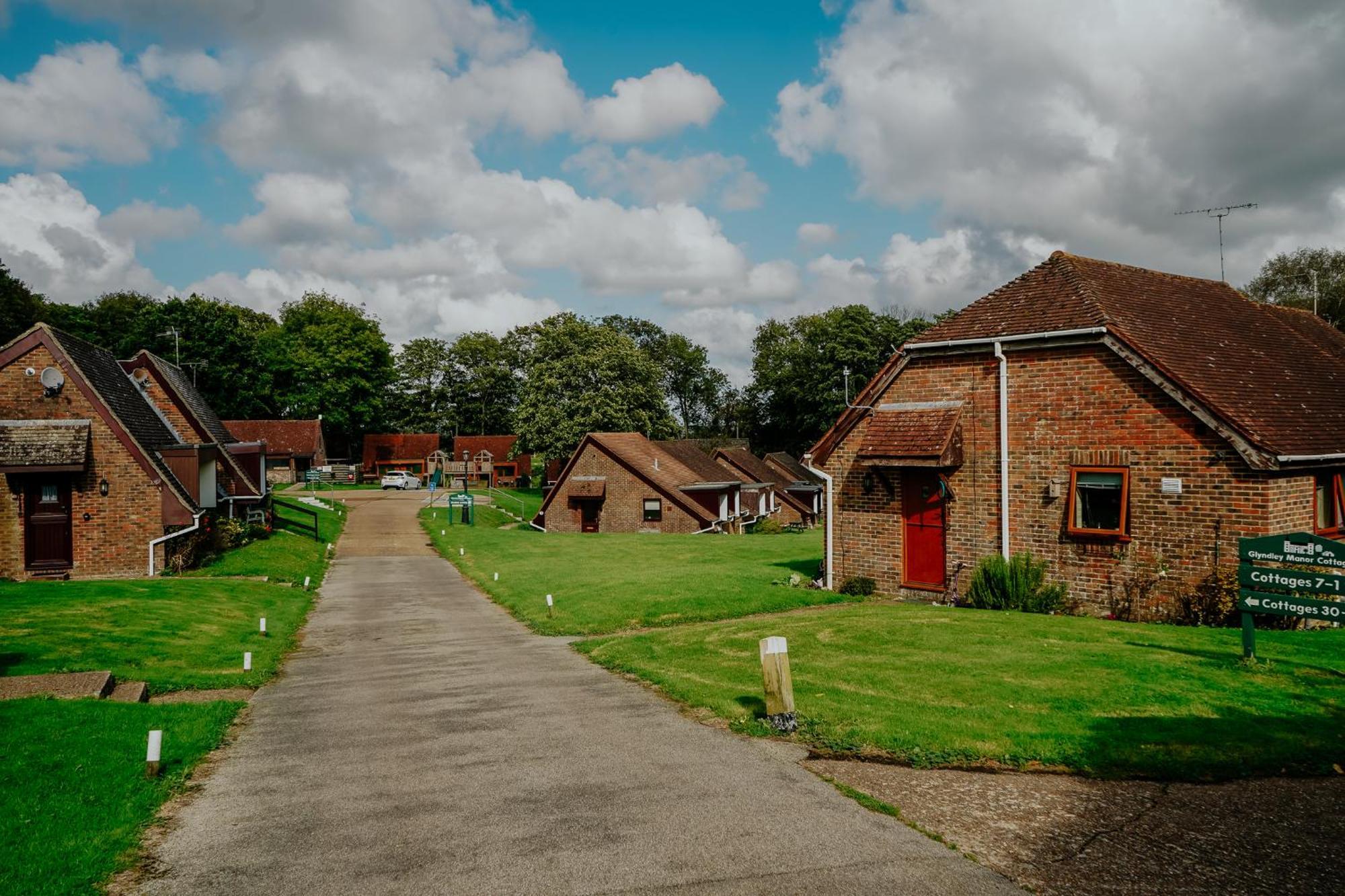 Glyndley Manor Cottages Polegate Ngoại thất bức ảnh